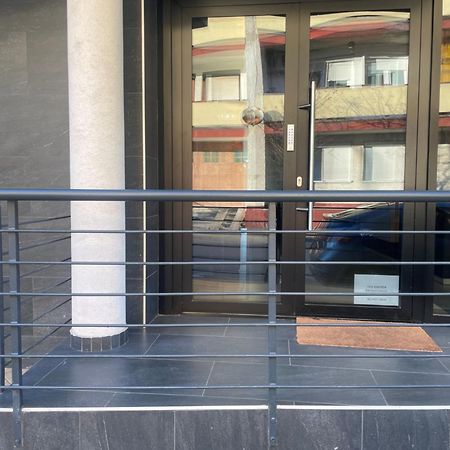Sohaz Panzio Es Apartmanhaz Szolnok Eksteriør billede